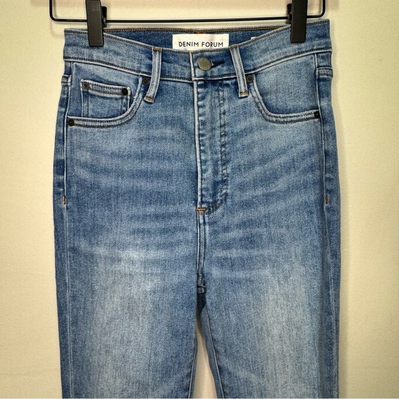 Aritzia Denim Forum The Lola High Rise Skinny 26L Size 25 Casual Denim - Picture 5 of 16